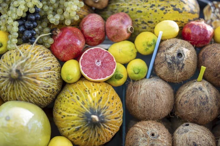 Jak sprawdzić dojrzałość oraz świeżość owoców i warzyw?